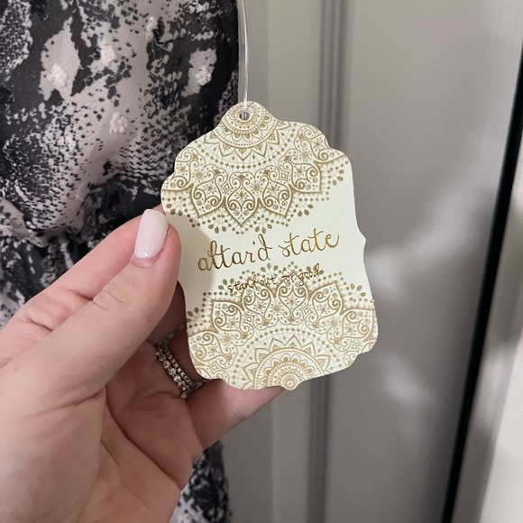 Brand new Altard State Dress - Picture 3 of 4